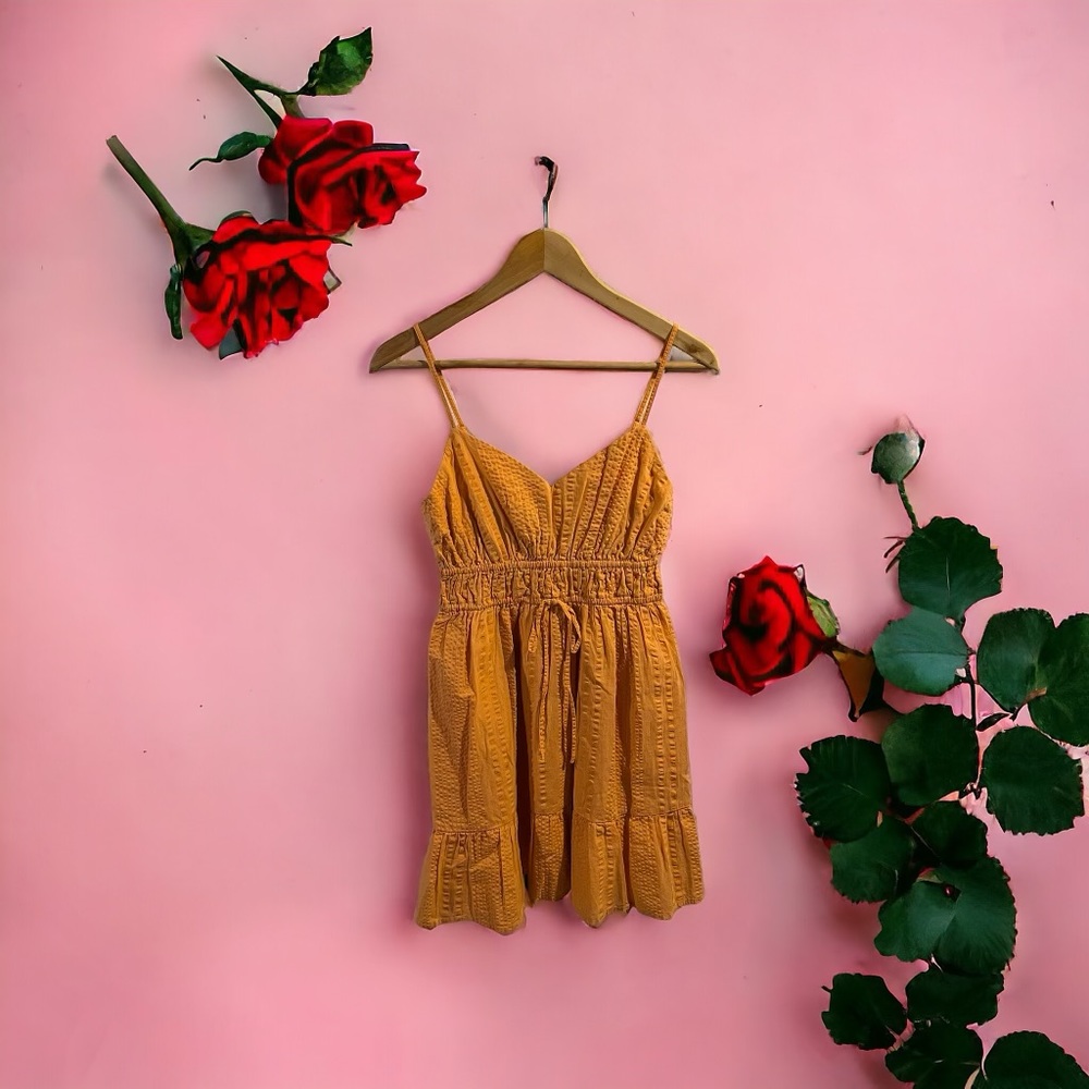 Arizona medium, choral orange, spring/summer, spaghetti strap, knee-length dress